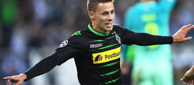 Thorgan Hazard, futuro vicino alla Roma? (foto FoxSports.it) Thorgan Hazard, futuro vicino alla Roma? (foto FoxSports.it)