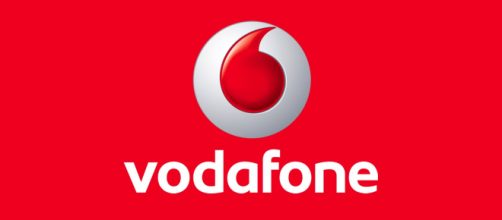 Vodafone e Tim, due vantaggiose offerte con minuti illimitati e 50 Giga