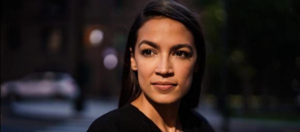 Alexandria Ocasio-Cortez, neodeputata democratica: con i suoi 29 anni è la più giovane della storia americana Alexandria Ocasio-Cortez, neodeputata democratica: con i suoi 29 anni è la più giovane della storia americana