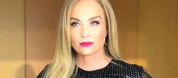 Angélica, que é casada com Luciano Huck há 14 anos, indignou-se com declaração de Leão Lobo. (Reprodução/Internet) Angélica, que é casada com Luciano Huck há 14 anos, indignou-se com declaração de Leão Lobo. (Reprodução/Internet)