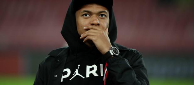 Kylian Mbappé : révélations chocs sur son transfert au PSG | Non ... - non-stop-people.com Kylian Mbappé : révélations chocs sur son transfert au PSG | Non ... - non-stop-people.com