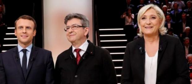 Les 5 politiques les plus suivis sur Facebook Les 5 politiques les plus suivis sur Facebook