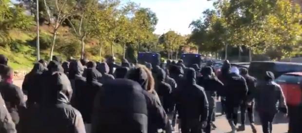 Los Boixos Nois, antes de la pelea con Bukaneros. Los Boixos Nois, antes de la pelea con Bukaneros.
