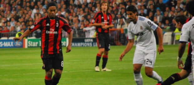 Nun offenbar pleite: Ronaldinho (links) - commons.wikimedia.org Nun offenbar pleite: Ronaldinho (links) - commons.wikimedia.org