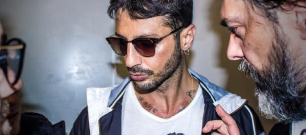 Fabrizio Corona parla per la prima volta del suo flirt con Asia Argento. Fabrizio Corona parla per la prima volta del suo flirt con Asia Argento.