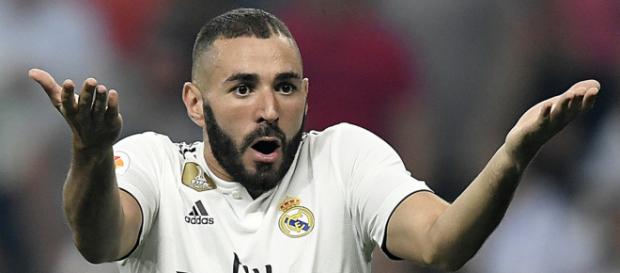 Real Madrid : Karim Benzema aurait des touches en Chine Real Madrid : Karim Benzema aurait des touches en Chine