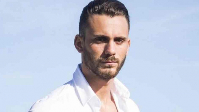 Affecté par sa rupture avec Vanessa Lawrens, Illan se lance à corps perdu dans son nouveau travail.