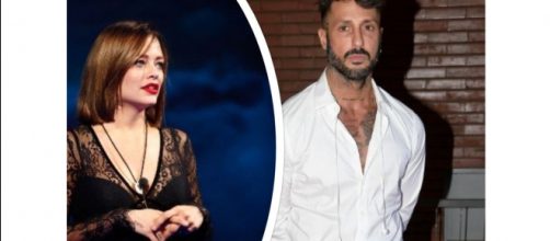 Silvia Provvedi sul nuovo amore di Fabrizio Corona: 'Finto come il mio bacio a Signorini'.