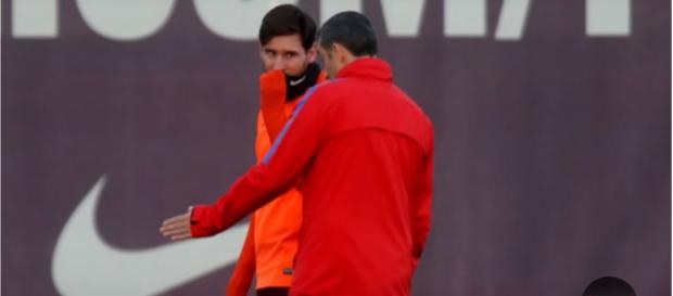 Leo Messi e Valverde (Imagem via Youtube) Leo Messi e Valverde (Imagem via Youtube)