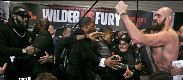 Wilder contro Fury, alle 6 del mattino di domenica, l'appuntamento con la grande boxe in diretta streaming su Dazn Wilder contro Fury, alle 6 del mattino di domenica, l'appuntamento con la grande boxe in diretta streaming su Dazn