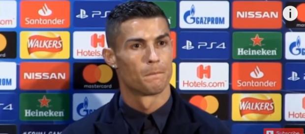 Cristiano Ronaldo (Imagem via Youtube) Cristiano Ronaldo (Imagem via Youtube)