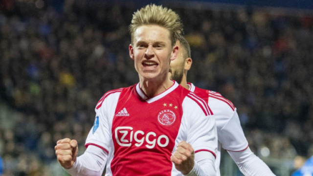 PSG : la concurrence se réveille pour de Jong