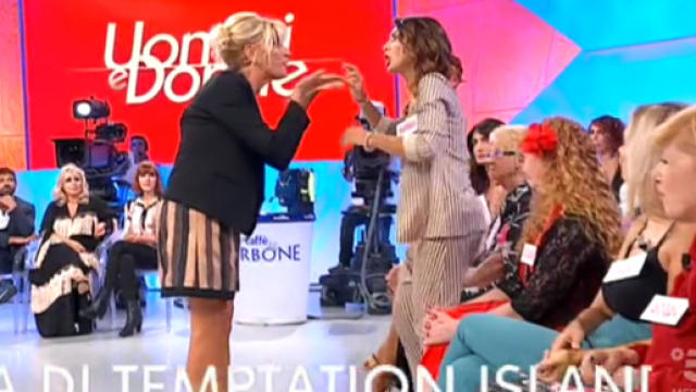 Uomini e Donne | Trono Over | Puntata 17 settembre 2018 - gossipblog.it