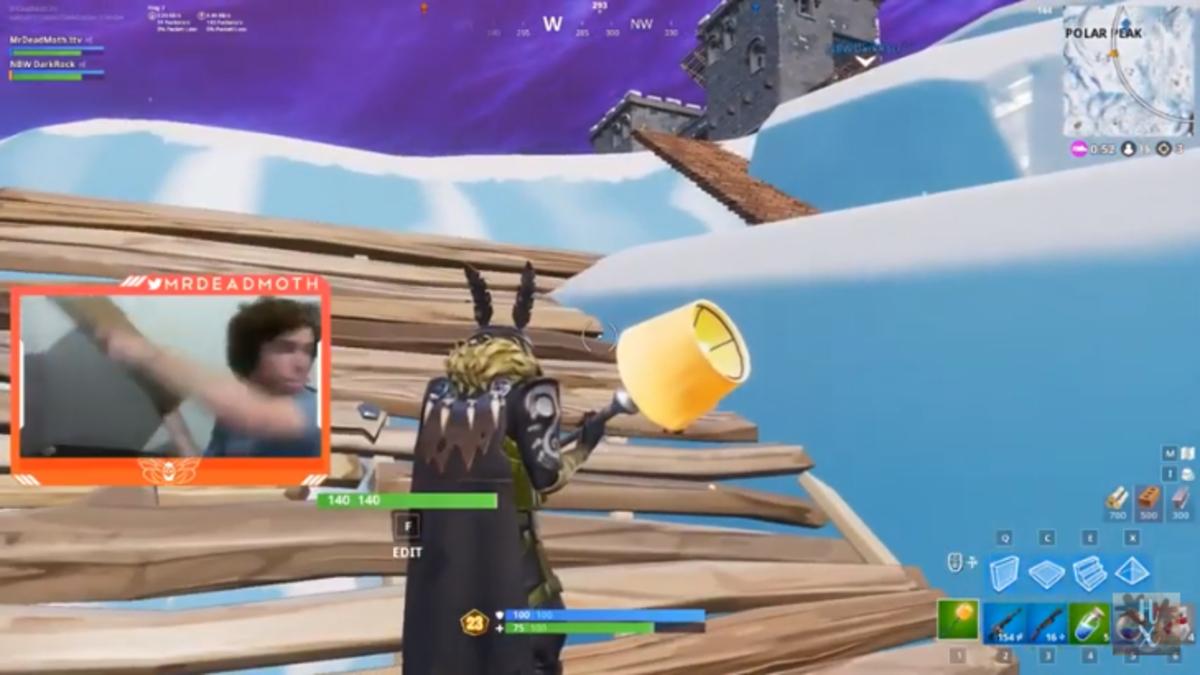 Wife Beater Fortnite Fortnite Mrdeadmoth S Wife Was Throwing Stuff At Him Before He Snapped