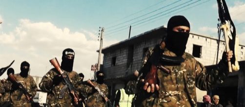 Siria, SDF continuano ad avanzare contro l'Isis: nuovo attacco ad Hajin