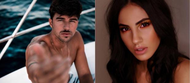 Andrea Damante si fotografa nel posto dove conobbe Giulia De Lellis, i fan: 'Riprenditela' Andrea Damante si fotografa nel posto dove conobbe Giulia De Lellis, i fan: 'Riprenditela'