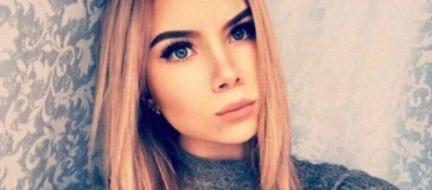 Irina morre após celular cair na banheira (Reprodução) Irina morre após celular cair na banheira (Reprodução)