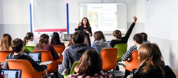 Scuola,docenti: aumento importo vacanza contrattuale ma diminuzione dle bonus Renzi Scuola,docenti: aumento importo vacanza contrattuale ma diminuzione dle bonus Renzi