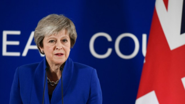 Brexit : Theresa May repousse le vote du Parlement britannique