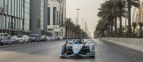 Formula E: in Arabia Saudita parte la stagione 2018-19, diretta tv Italia 1 ed Eurosport