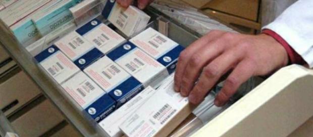 In arrivo tagli sulla spesa dei farmaci In arrivo tagli sulla spesa dei farmaci