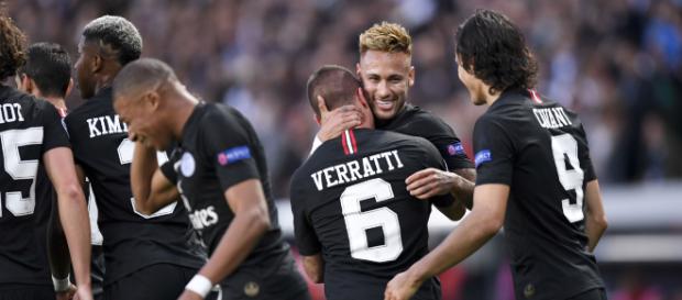 Le PSG a validé son billet pour les huitièmes de finale de la Ligue des Champions. Le PSG a validé son billet pour les huitièmes de finale de la Ligue des Champions.