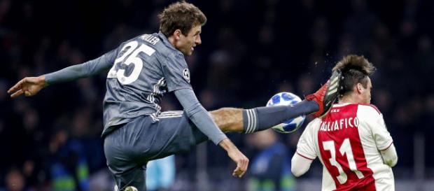 Thomas Müller: Bayern-Star entschuldigt sich bei Nico Tagliafico | GMX - gmx.net Thomas Müller: Bayern-Star entschuldigt sich bei Nico Tagliafico | GMX - gmx.net