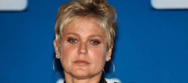 Xuxa fez um documentário sobre João de Deus (Reprodução/RecordTV) Xuxa fez um documentário sobre João de Deus (Reprodução/RecordTV)