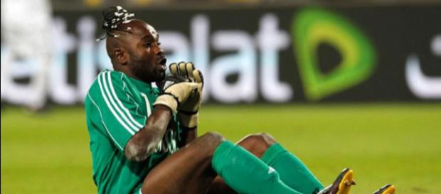 Goleiro Kidiaba roubou a cena na eliminação Colorada Goleiro Kidiaba roubou a cena na eliminação Colorada