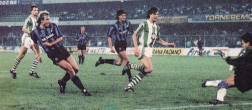 Inter-Rapid Vienna 3-1, Coppa Uefa 1990/91: il gol di Jurgen Klinsmann