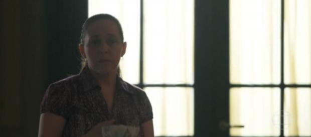 Afrodite procura Ondina para descobrir o que o marido fez. (Reprodução/Globo) Afrodite procura Ondina para descobrir o que o marido fez. (Reprodução/Globo)