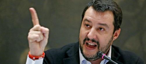 Mafia e camorra saranno cancellate tra qualche mese o anno, parola di Matteo Salvini.