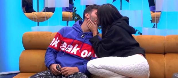 Aurah y Suso dan un paso más en su relación en 'GH VIP 6' y ... - bekia.es Aurah y Suso dan un paso más en su relación en 'GH VIP 6' y ... - bekia.es
