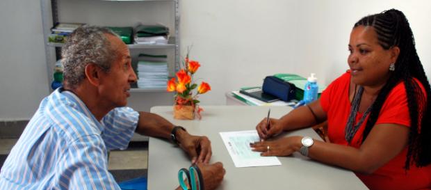 Beneficiados pelo BPC tem até 31 de dezembro para realizar cadastro no sistema de Cadastro Único. (Reprodução) Beneficiados pelo BPC tem até 31 de dezembro para realizar cadastro no sistema de Cadastro Único. (Reprodução)