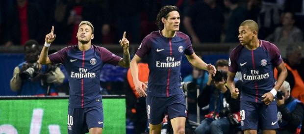 Le PSG obtient ainsi gain de cause, et s'envolera en janvier pour le Qatar. Le PSG obtient ainsi gain de cause, et s'envolera en janvier pour le Qatar.
