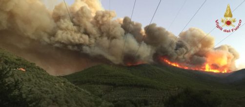 Fermato il presunto piromane dell'incendio sul Monte Serra