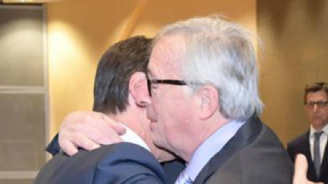 Via libera da Bruxelles alla versione aggiornata della manovra