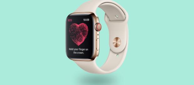 Apple Watch: in arrivo l'elettrocardiogramma. Apple Watch: in arrivo l'elettrocardiogramma.