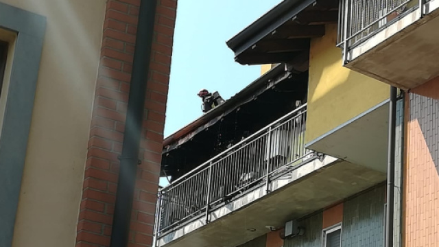 Macerata, moglie picchia il marito: “Il tenore di vita non mi piace”. Arrivano i carabinieri.