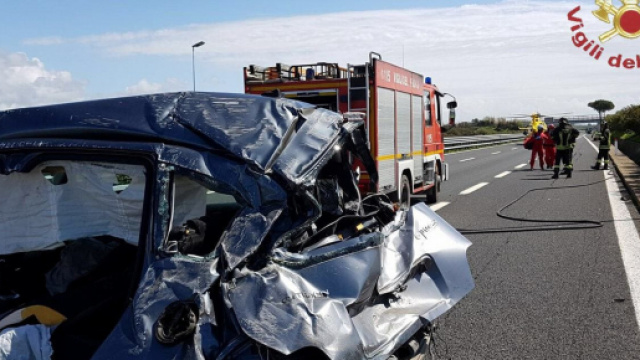Calabria: due ragazzi perdono la vita in un incidente. (Foto di repertorio)