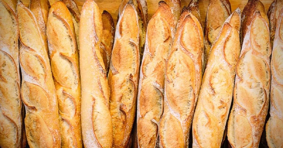 Pane precotto o surgelato: deve essere preconfezionato