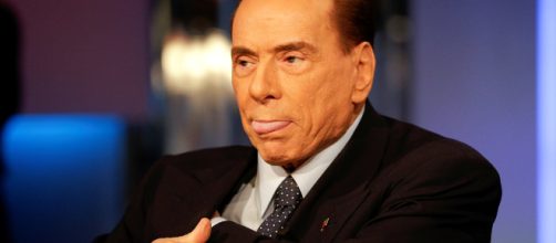 Berlusconi accusato da Di Maio di voler 'comprare' parlamentari M5S