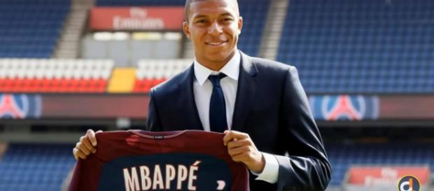 Kylian Mbappé (Imagem via Youtube) Kylian Mbappé (Imagem via Youtube)