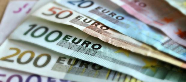 Pensioni, dal 2019 cambierà lo schema riguardante la rivalutazione degli assegni pensionistici: previste 7 fasce anziché 4, avrà durata triennale Pensioni, dal 2019 cambierà lo schema riguardante la rivalutazione degli assegni pensionistici: previste 7 fasce anziché 4, avrà durata triennale
