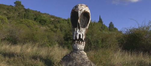 Parque de los Desvelados, one of the weird and wonderful sights to see in Spain next year. [Image Andres Erce/YouTube]