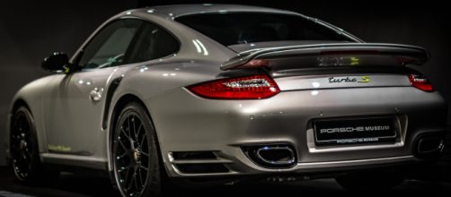 Porsche to address car theft tracking system and upgrades Porsche 911 Model - Image Credit: Toby_parsons/Pixabay.com