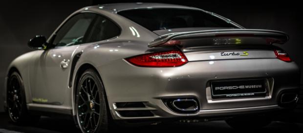Porsche to address car theft tracking system and upgrades Porsche 911 Model - Image Credit: Toby_parsons/Pixabay.com Porsche to address car theft tracking system and upgrades Porsche 911 Model - Image Credit: Toby_parsons/Pixabay.com
