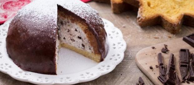 Dolci di Natale: lo zuccotto di pandoro Dolci di Natale: lo zuccotto di pandoro