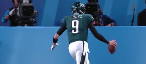 Nick Foles put in an impressive day's work for the Eagles en route to a win over the Texans. [Image via NFL/YouTube screencap]