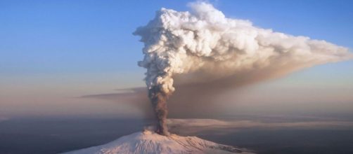 Eruzione dell'Etna in corso, 24 Dicembre 2018